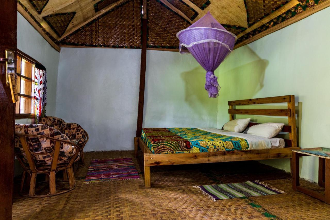 Kalitusi Nature Resort Fort Portal ภายนอก รูปภาพ